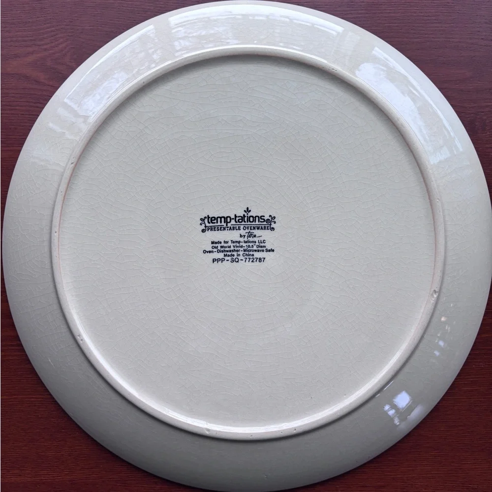 Old World Plates TempTations by Tara Blue Set of four Vintage